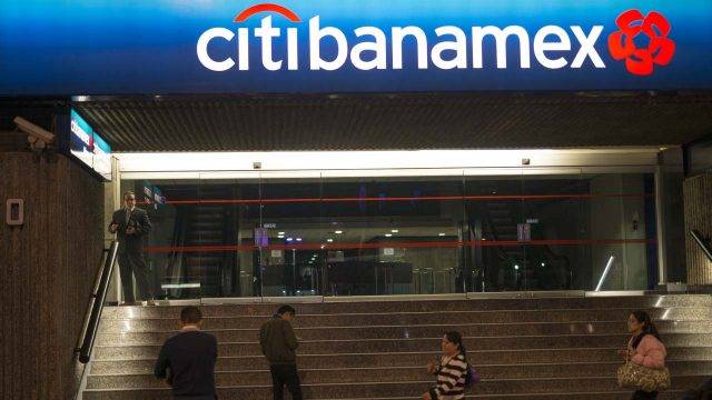 Banamex valdría hasta 15,500 mdd; estos bancos levantarían la mano para comprarlo