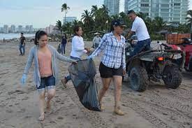 No te pedimos que recojas la #BASURA, solo que no la botes a lo loco.