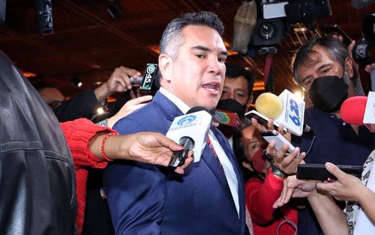 De Morena no espero justicia, espero venganza, responde Alito Moreno al fiscal de Campeche.