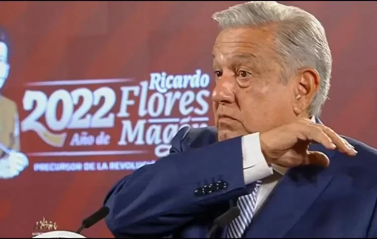 López Obrador asegura que los expedientes de EU contra Cienfuegos eran «basura”.